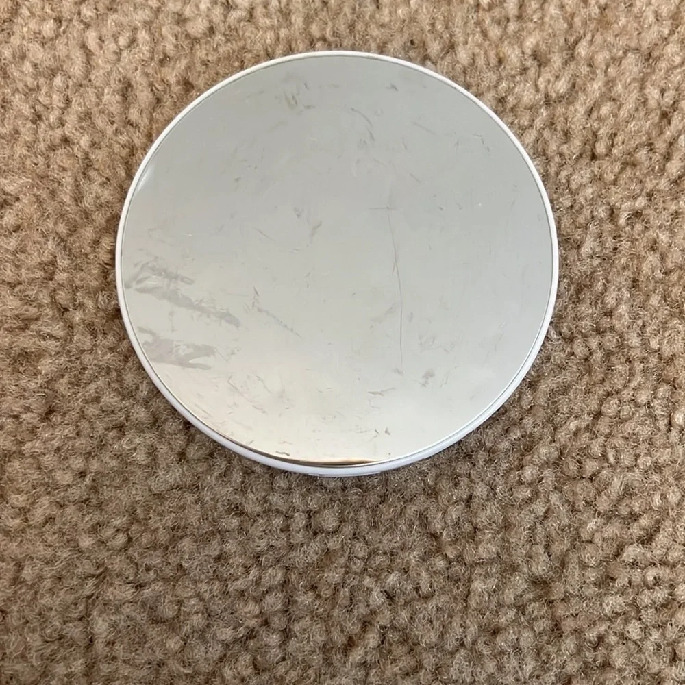 marble portable charger with mirror